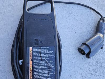 Level 1 Car Charger, 120V