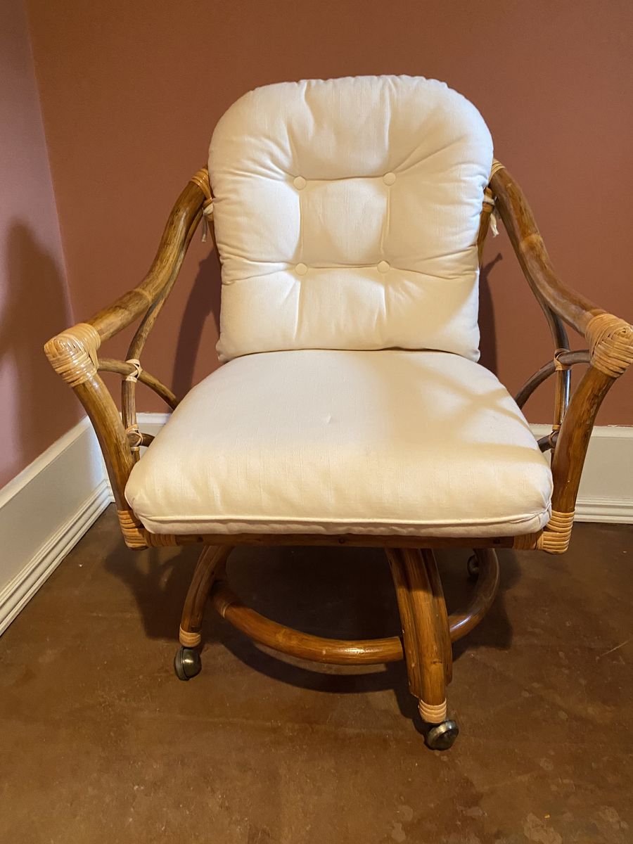 Rattan Swivel Rolling Chair with Off-White Tufted Cushions