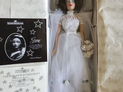 Aston Drake Gallery Dolls