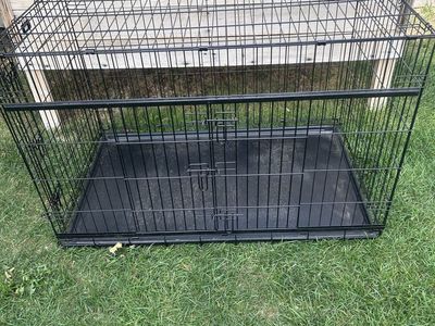 L/XL dog kennel