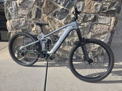 Trek Rail 9.7 Gen 5 Slate