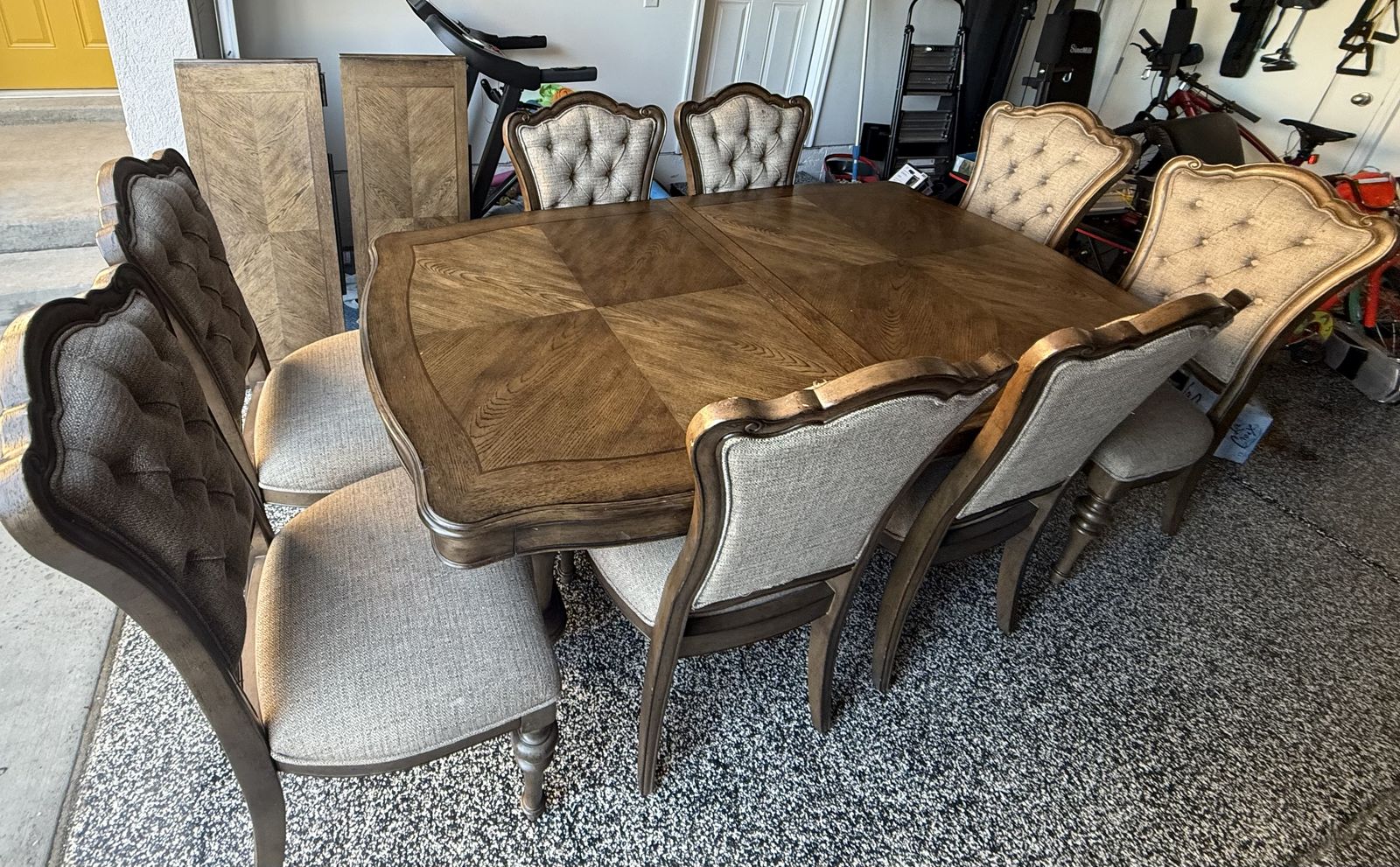 Wood Dining Table Set W/8 Upholstered Chairs