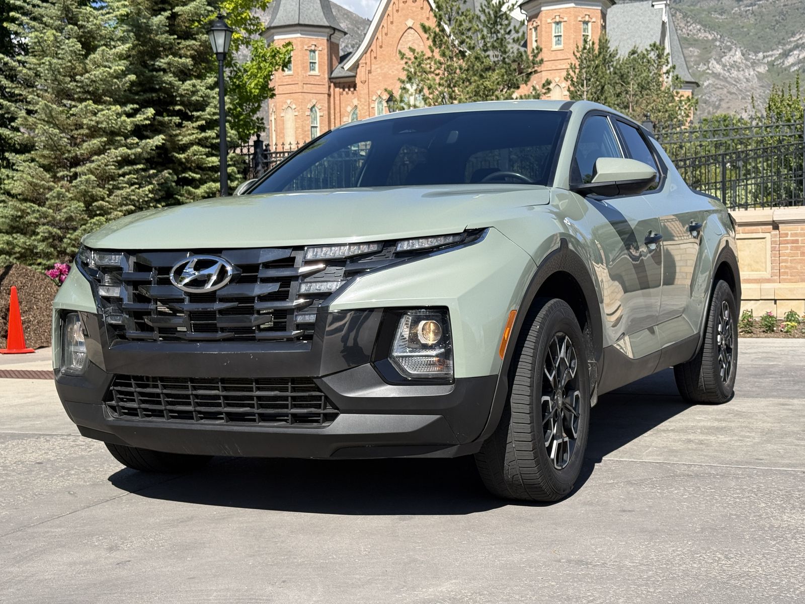 2023 Hyundai Santa Cruz SE