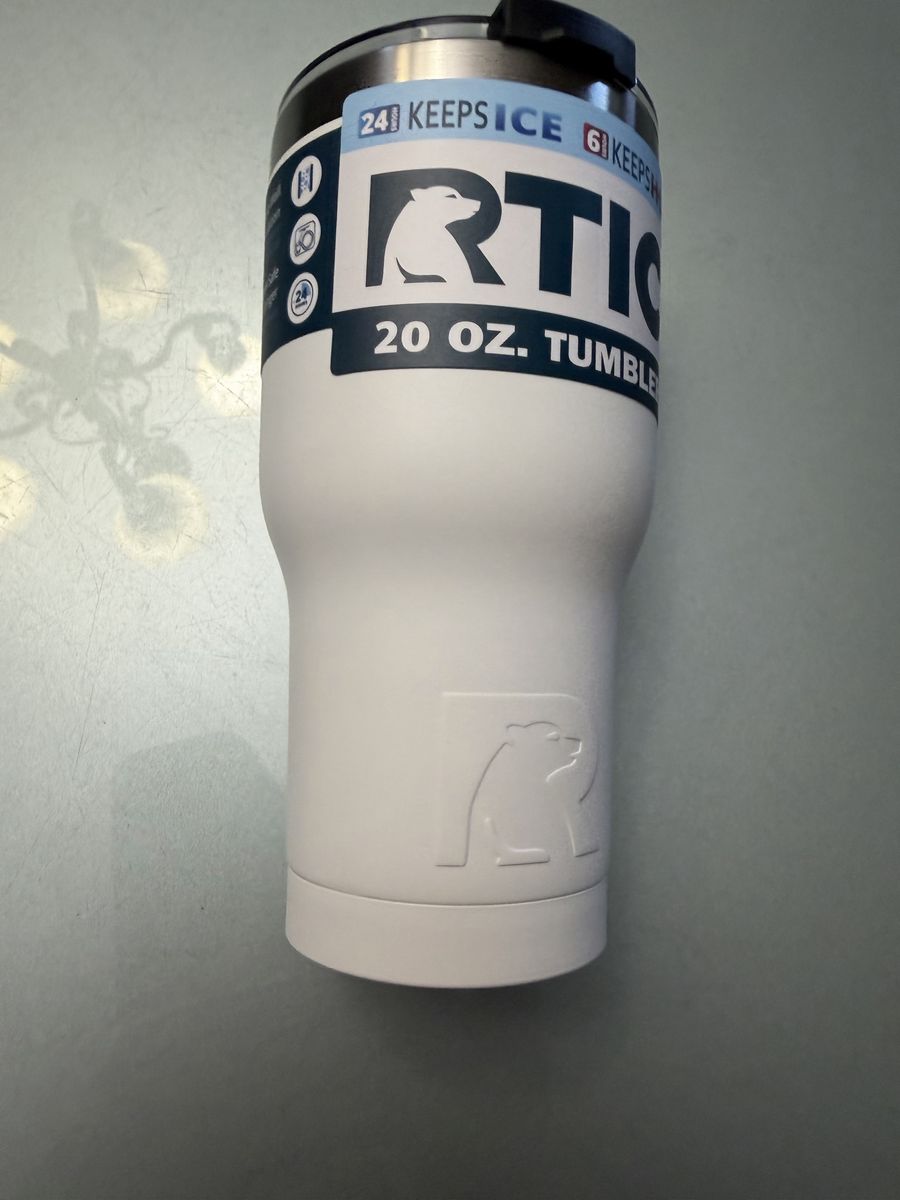 RTIC 20 oz. Stainless Steel Tumbler - White, Insulated, Keeps Ice 24 Hours