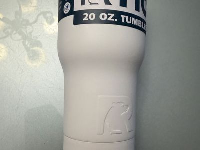RTIC 20 oz. Stainless Steel Tumbler - White, Insulated, Keeps Ice 24 Hours