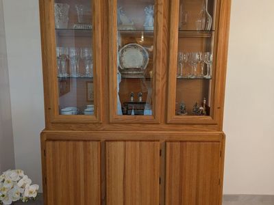 Curio cabinet