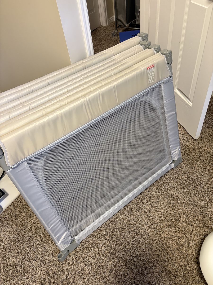 Large playpen