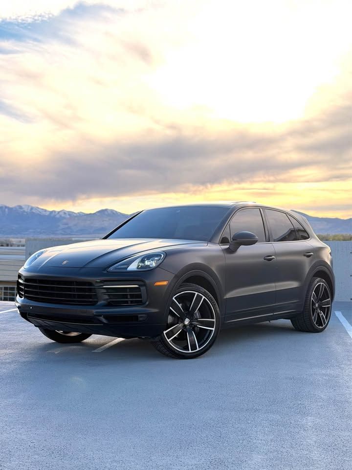 2019 Porsche Cayenne Base