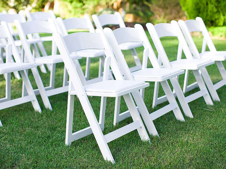 RUTHS RENTALS - WE RENT CHAIRS, TABLES, AND MUCH MORE. VISIT OUR WEBPAGE