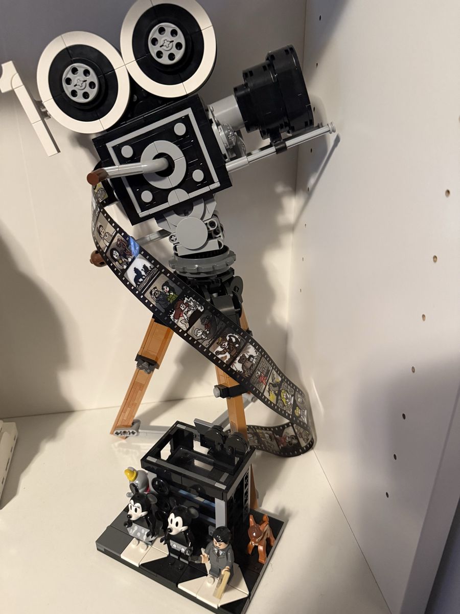 LEGO Walt Disney Tribute Camera