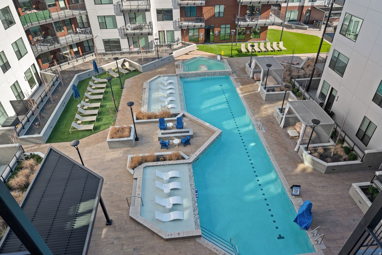 LAST LUXURY PENTHOUSE OPPORTUNITY AT HOLLADAY HILLS