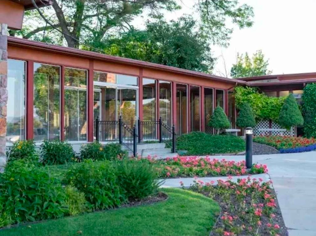 Burial plot Redwood Memorial Estates