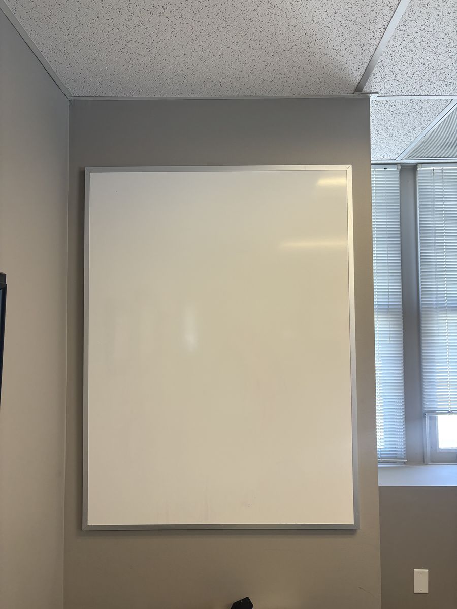 Main image 4