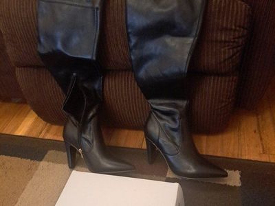 Womens new black Dream Pairs boots
