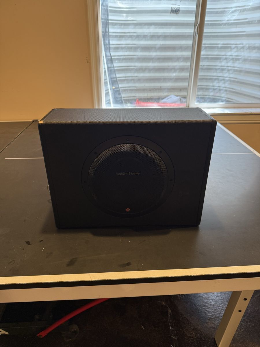 10” inch Rockford Fosgate W/ built in amp