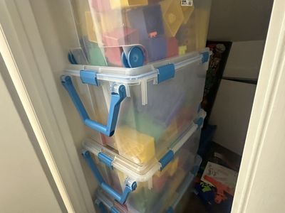 290 Giant Building Blocks