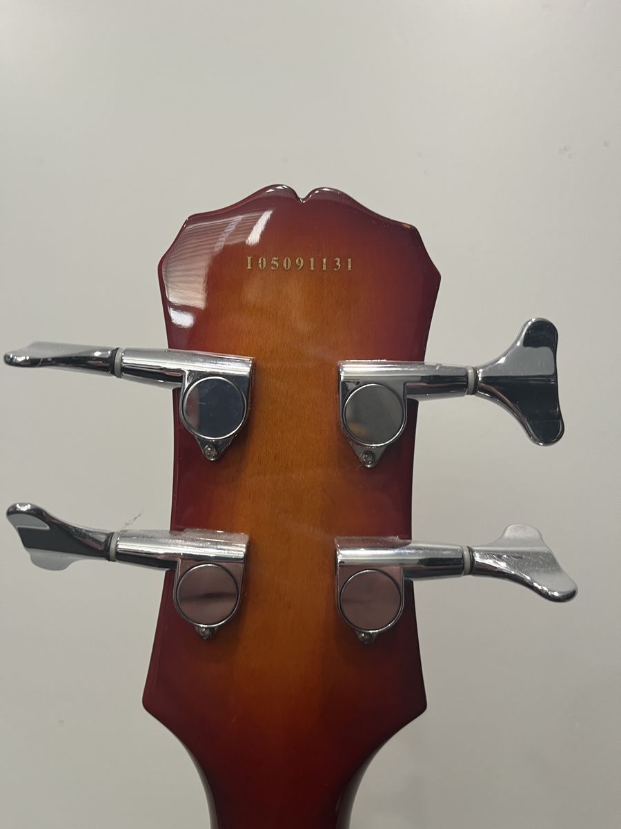 Main image 6