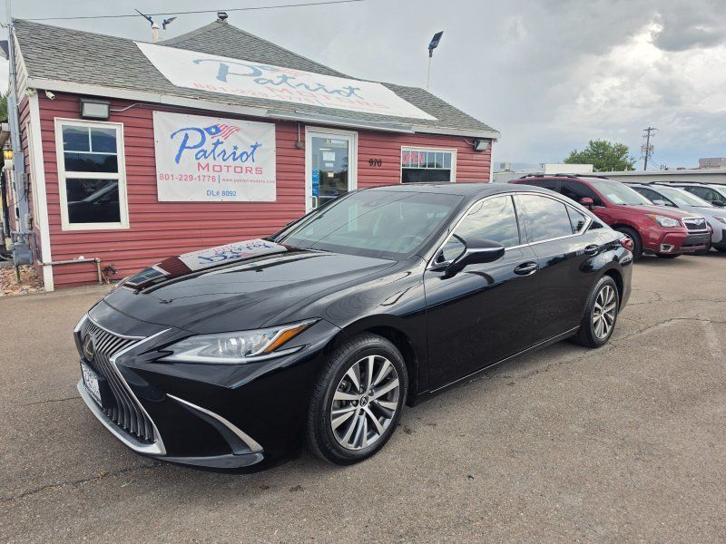 2019 Lexus ES Base