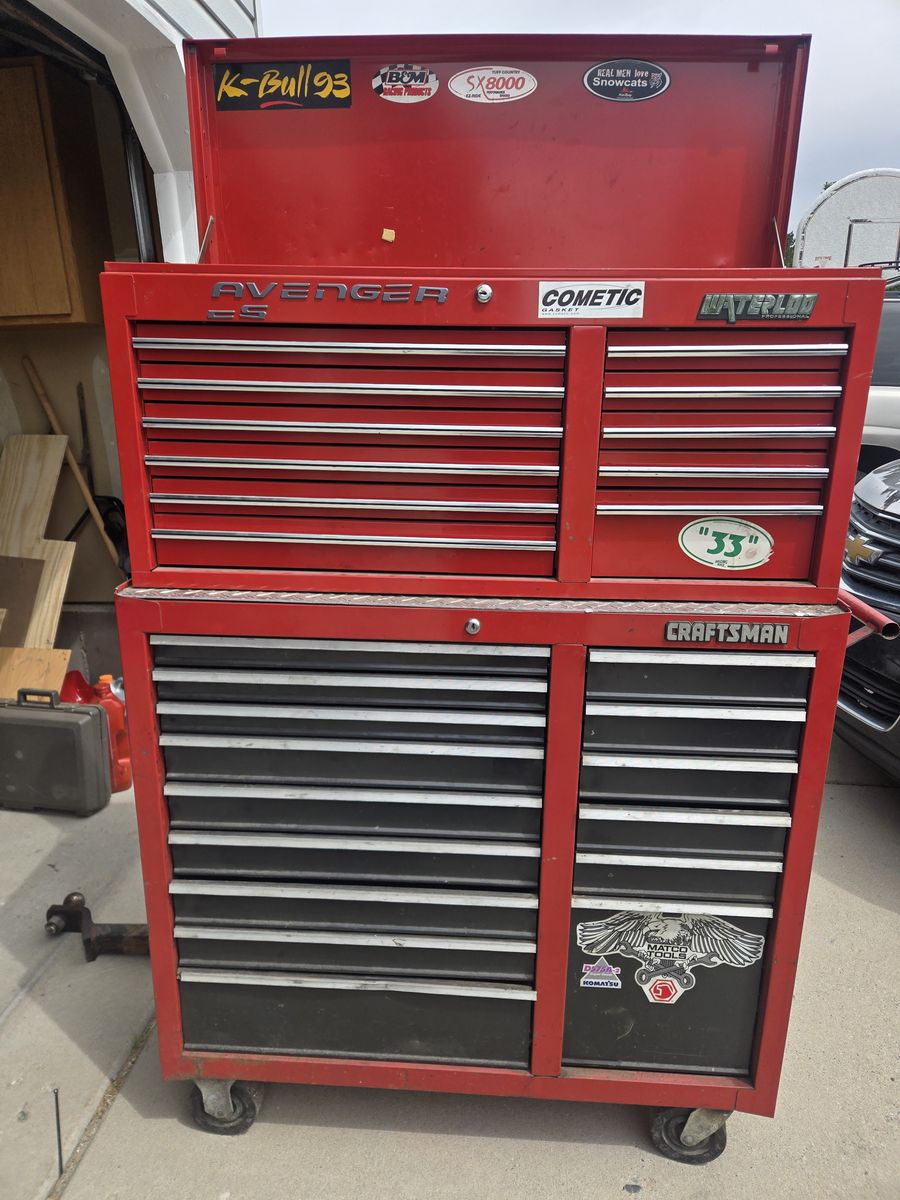Tool box for sale !!!