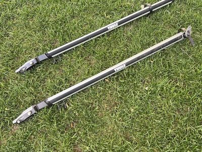 Thule single tray roof racks 2