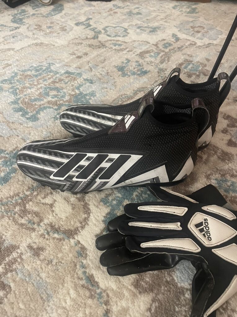 Mens Football Cleats