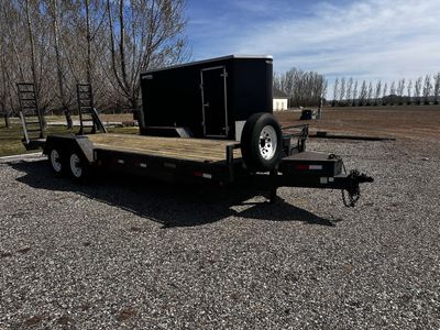 2015 22’ Car equipment hauler with winch