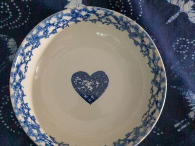 Folk Craft heart cereal or soup bowl