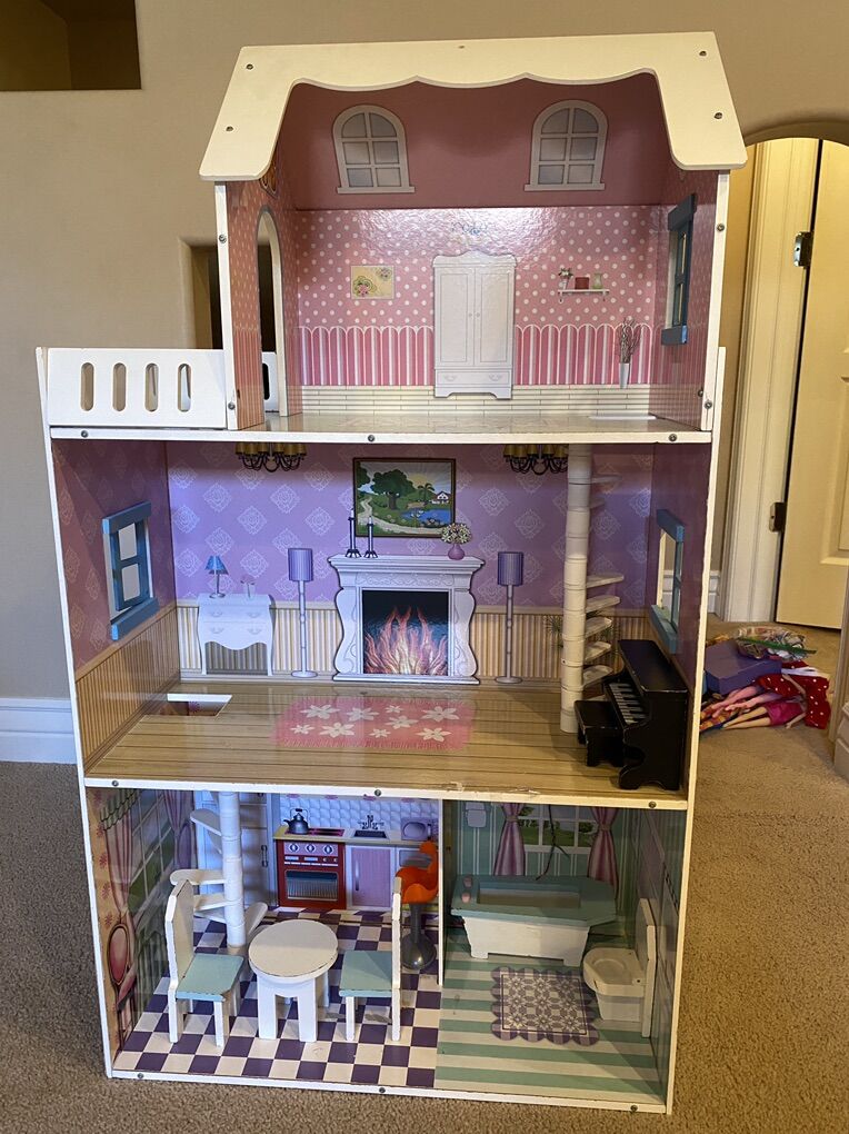Doll House