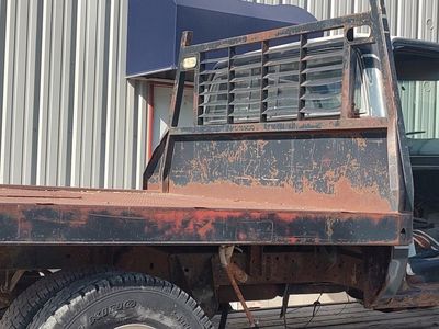 9' truck flatbed
