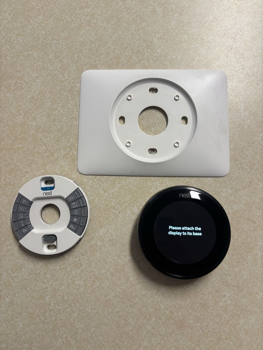 Nest T3007ES Learning Thermostat 3rd Generation Smart Home Temperature Control