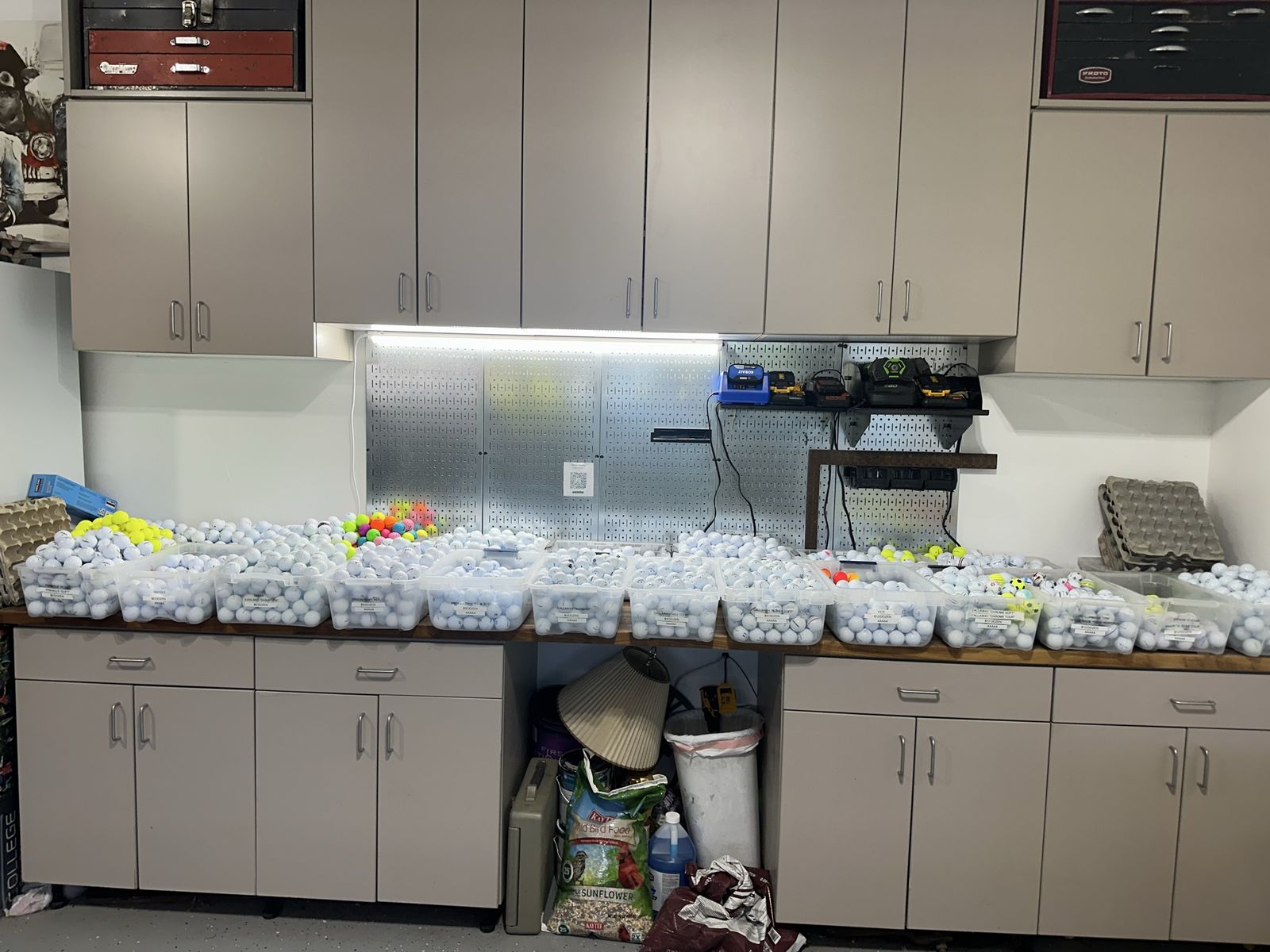 Hundreds Like New TaylorMade “Distance” Golf Balls