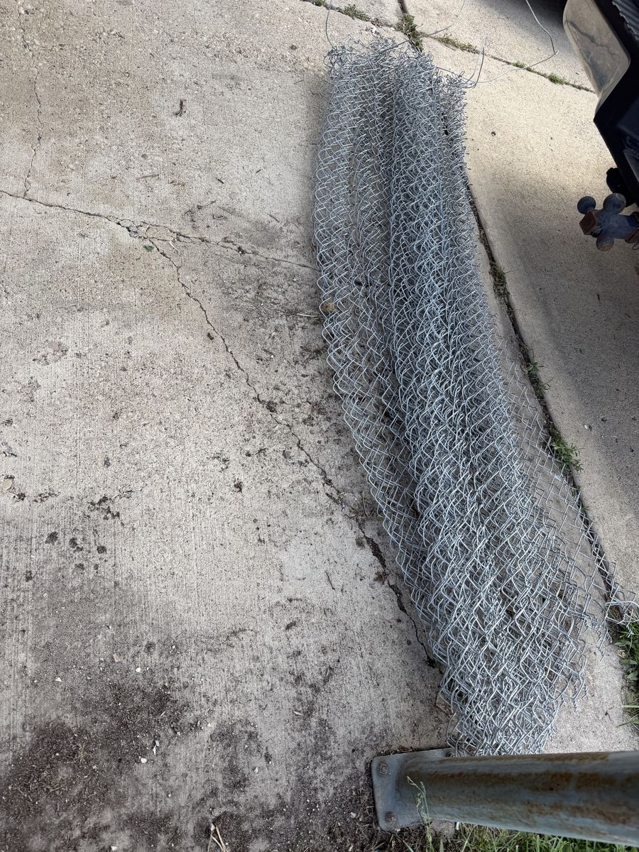 8ft chain link fence