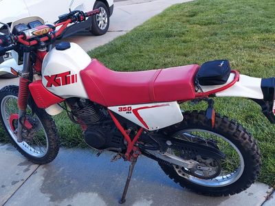 Yamahs 1990 XT350