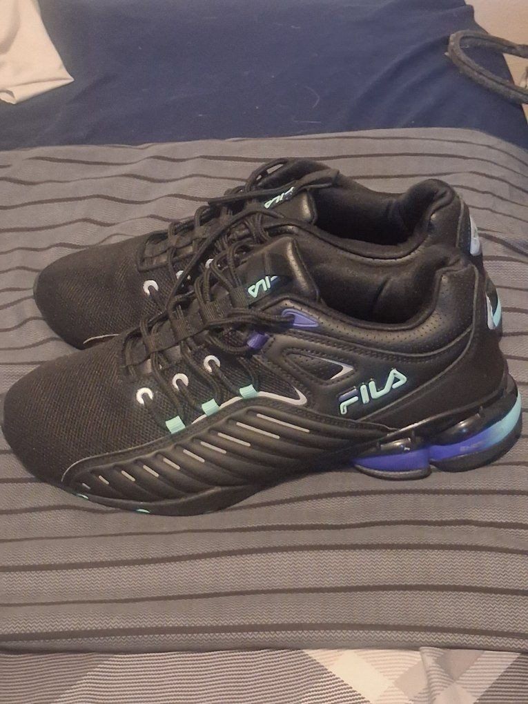 Womens size 11 Fila Black Running Shoes Sneakers with Blue & Purple Accents
