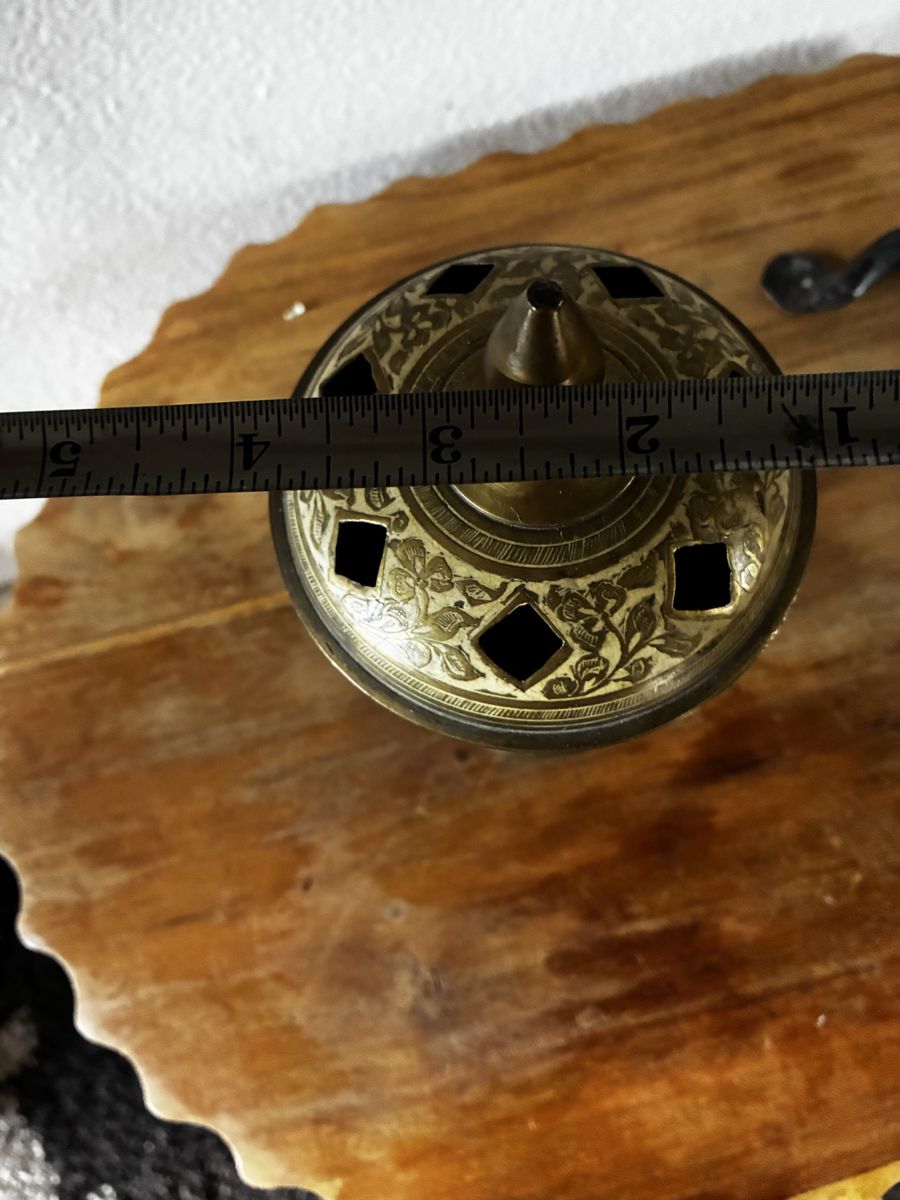Main image 6