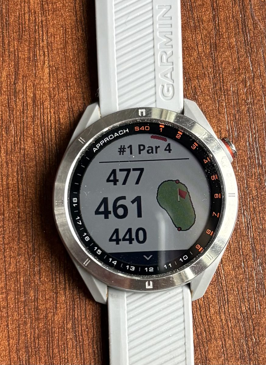 Garmin S40 golf gps watch