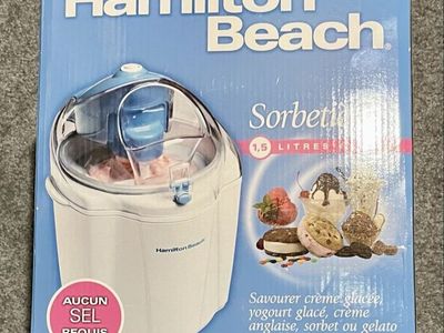 Hamilton Beach Sorbet/Ice Cream Maker 1.5L Capacity + Ben & Jerry's Homemade Ice Cream Book