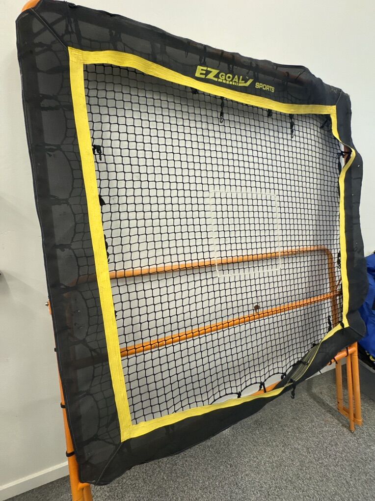 Lacrosse Rebounder