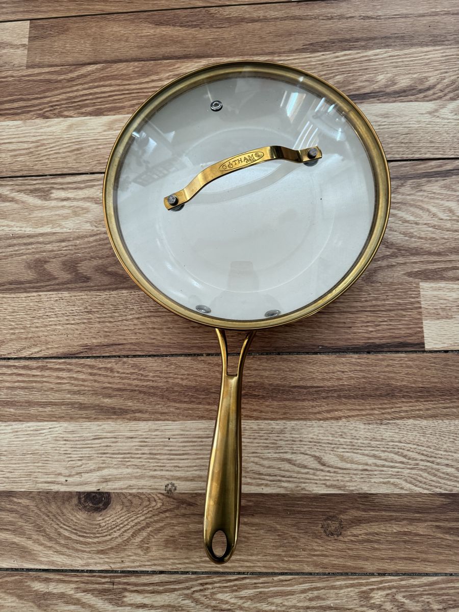 Gotham Steel 8.5" Fry Pan with Lid, Gold/White Ceramic Non-Stick, Great for Everyday Cooking