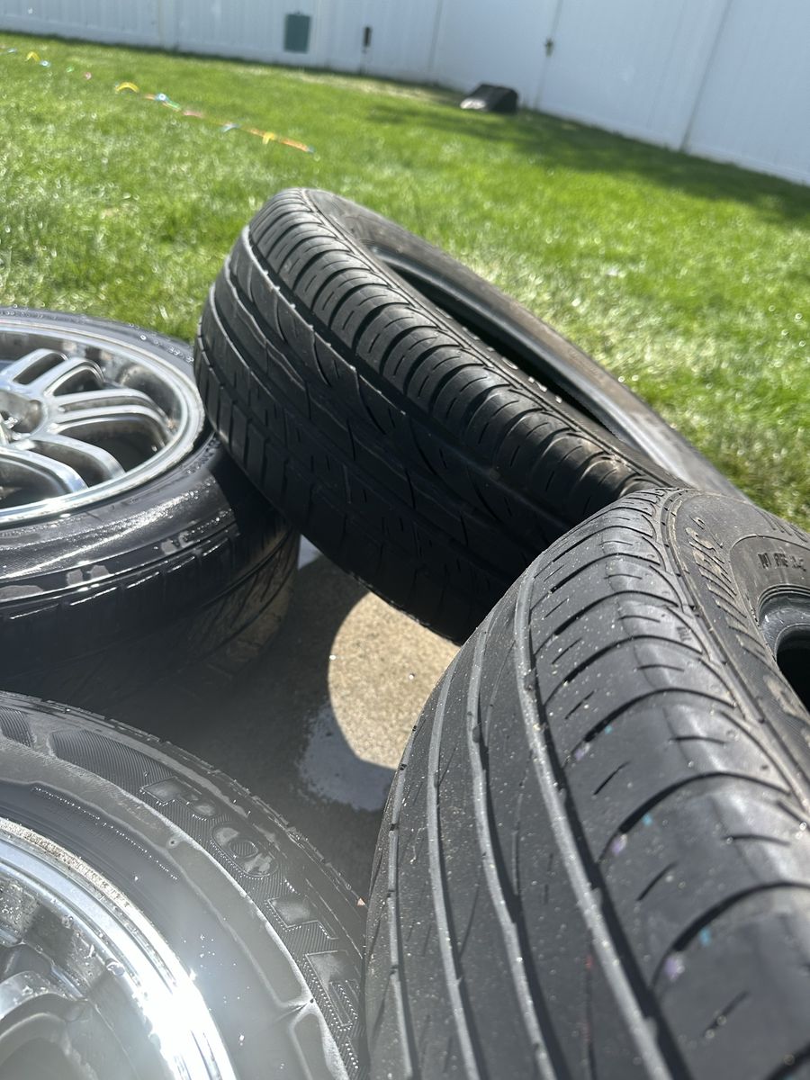 R15 tires and rings