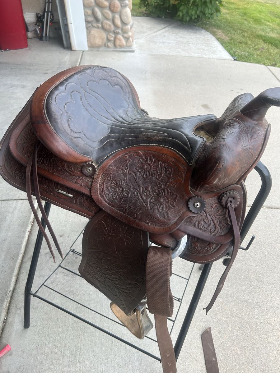 14.5 Inch Western Saddle