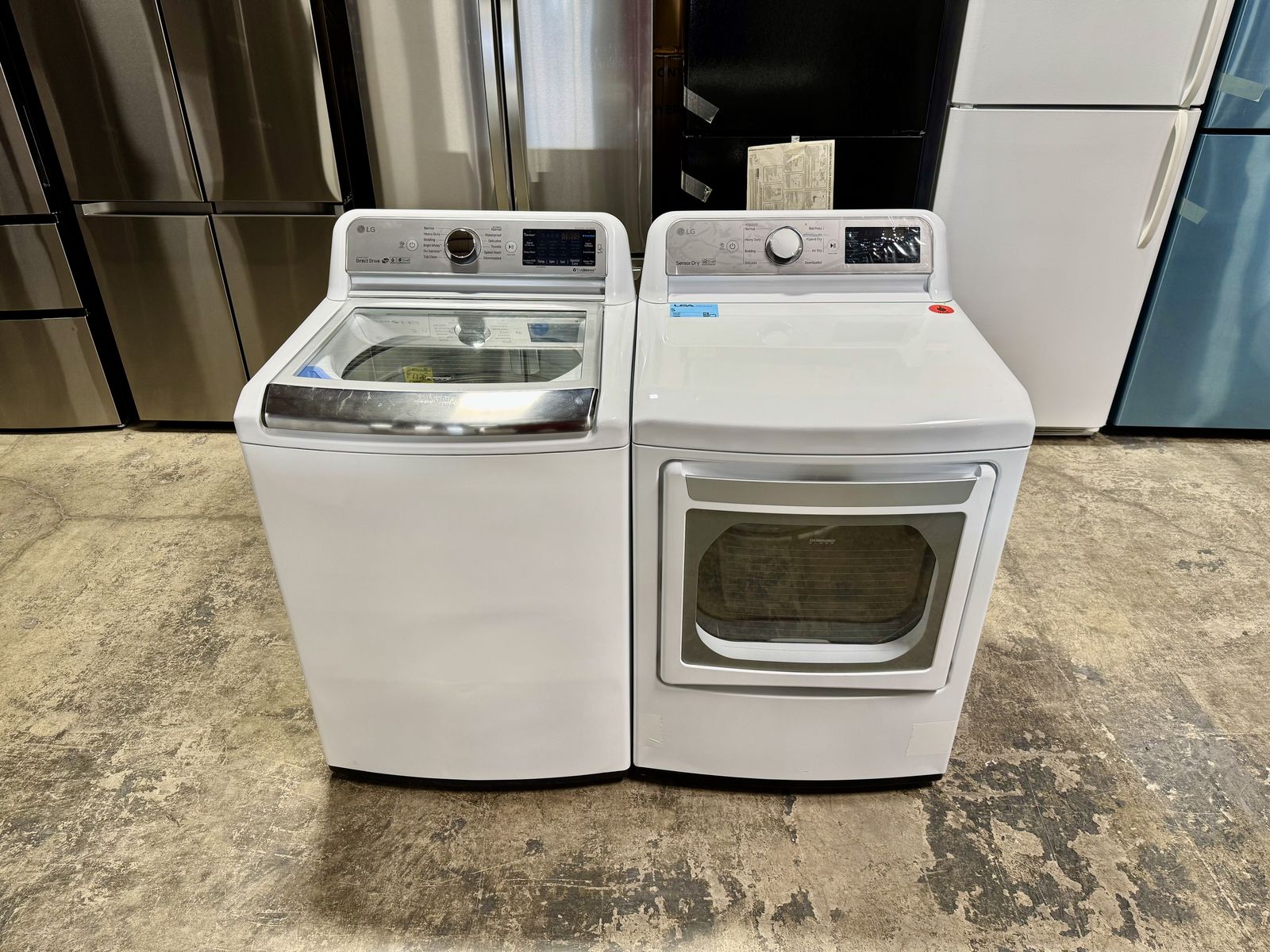 LG WASHER AND SRYER SET WITH WARRANTY