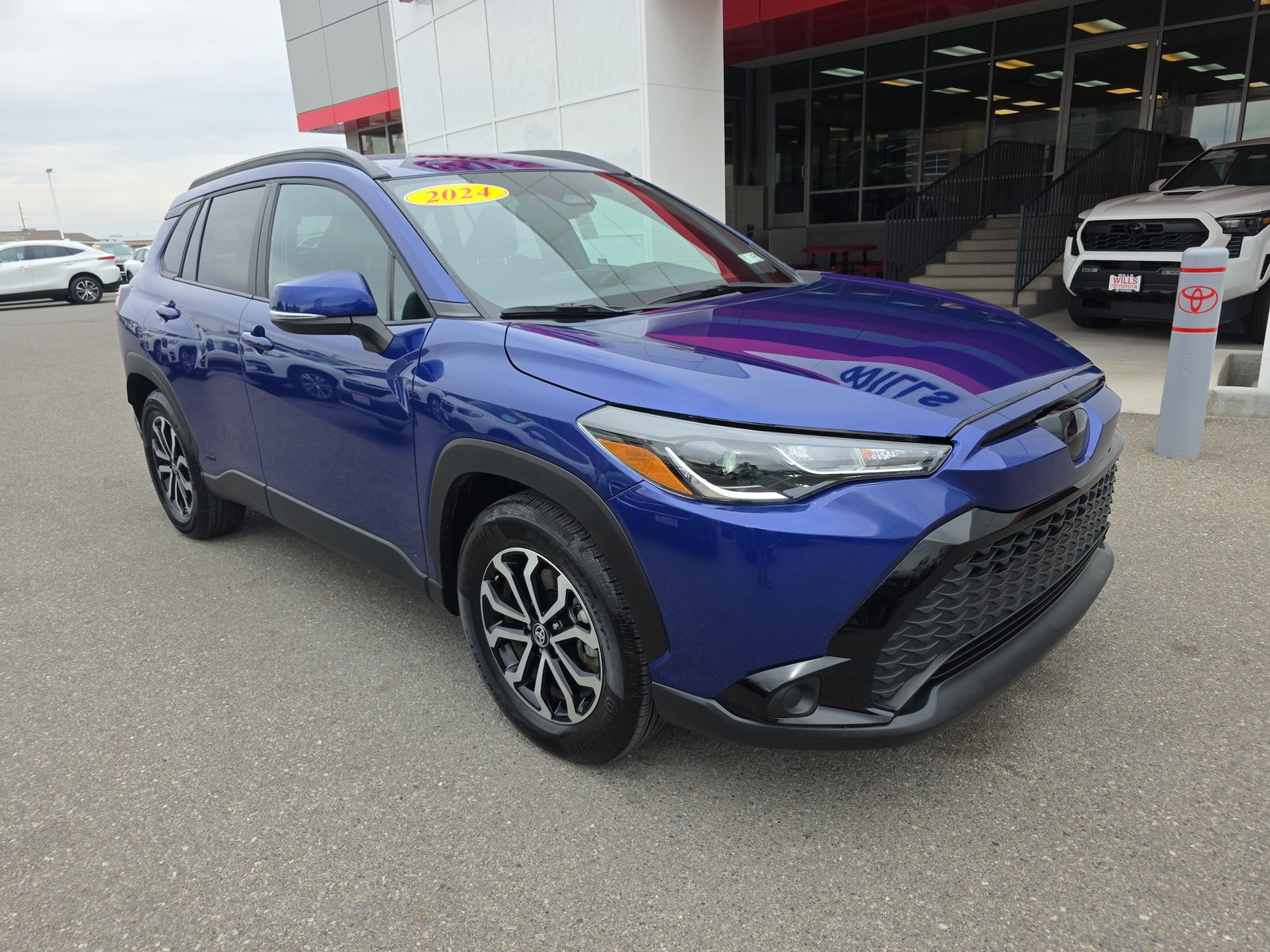 2024 Toyota Corolla Cross Hybrid SE