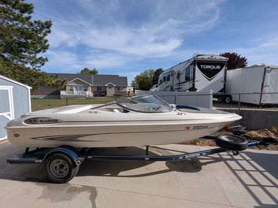 2001 Glastron SX 195
