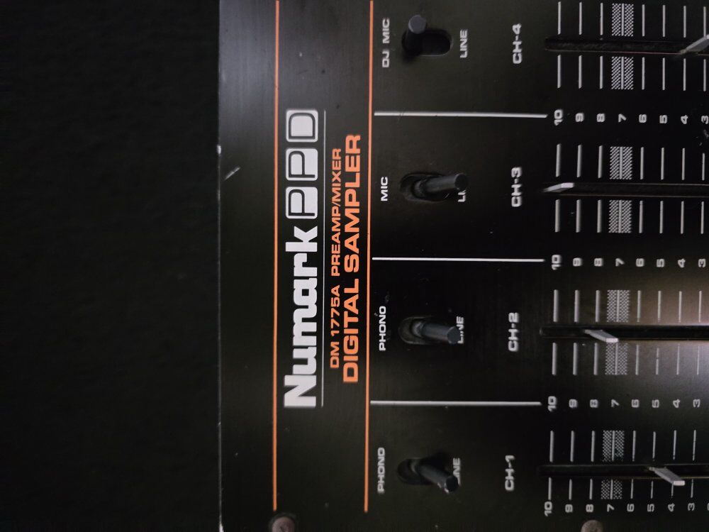 Numark PPD dm1775A digital sampler