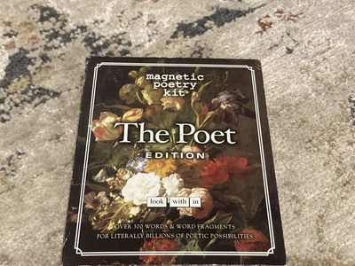 Magnetic Poetry Kit: The Poet Edition - Over 300 Words for Creative Expression