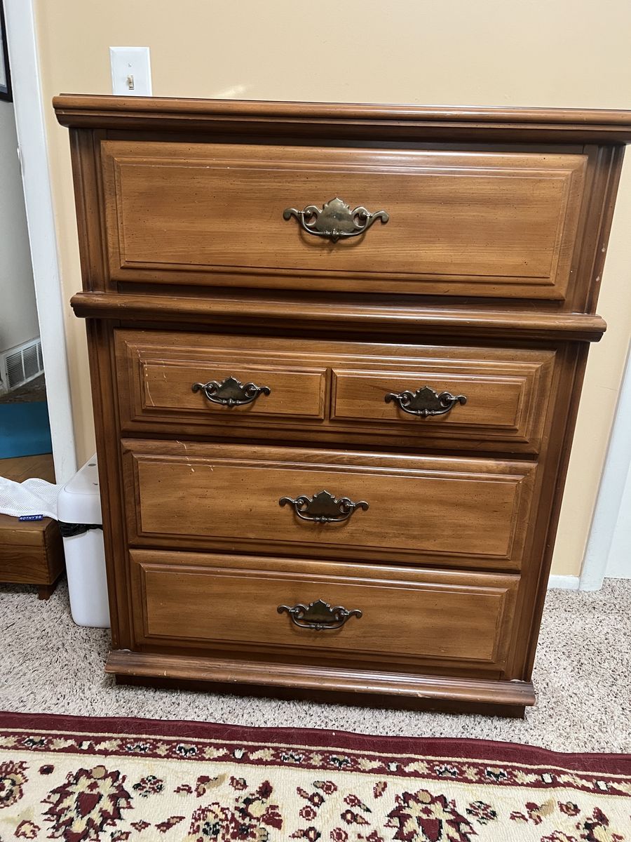 Main image 7