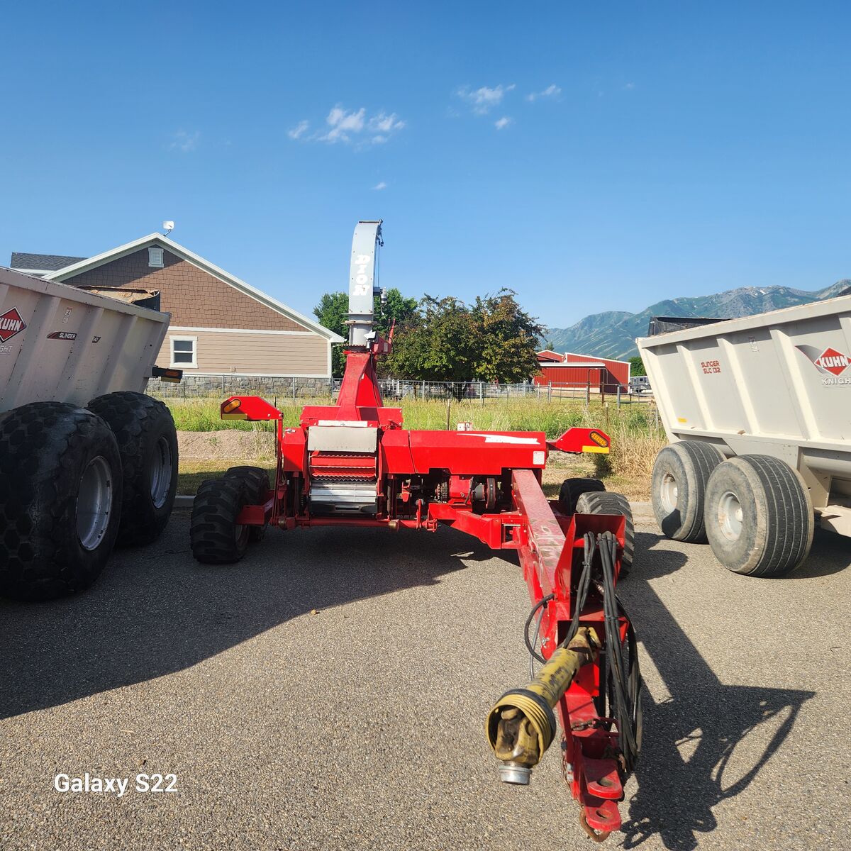 Dion F41 Forage Harvester and attachments