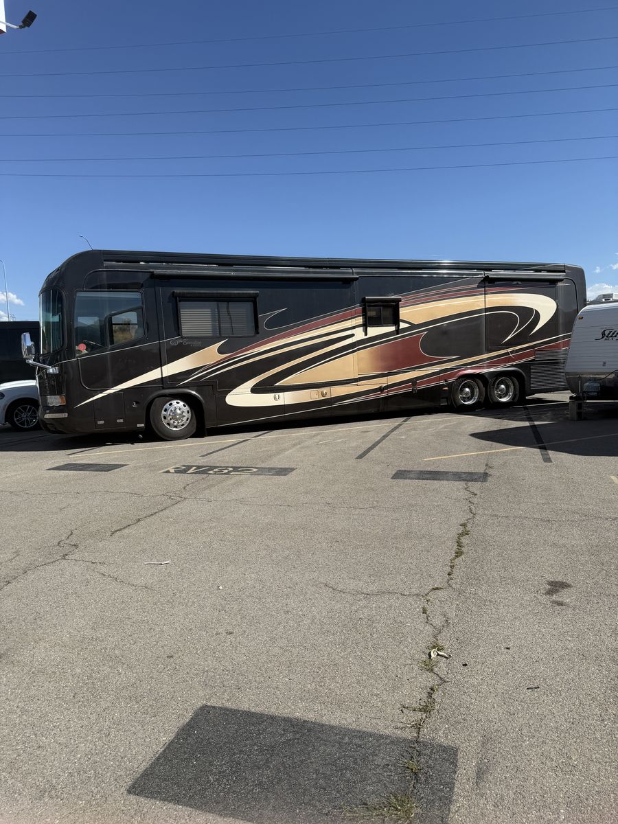 Main image 18