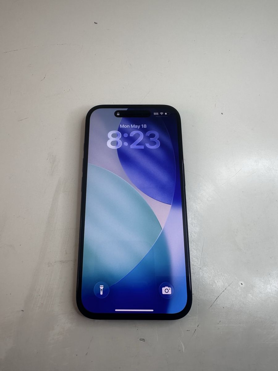 iPhone 16 AT&T